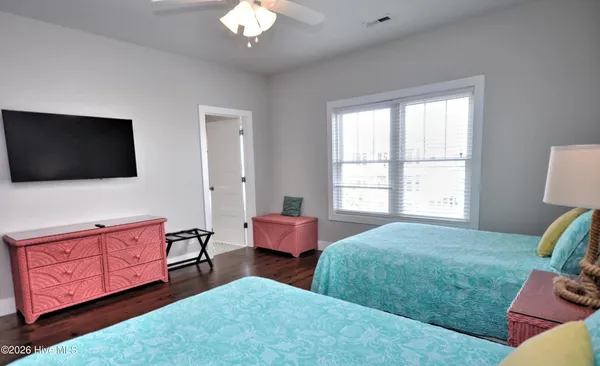 $3,425,000 | 140 East 1st Street, Ocean Isle Beach, NC 28469