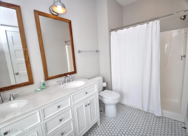 $3,425,000 | 140 East 1st Street, Ocean Isle Beach, NC 28469