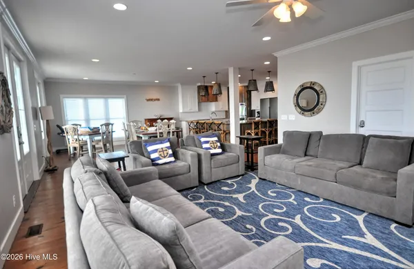 $3,425,000 | 140 East 1st Street, Ocean Isle Beach, NC 28469