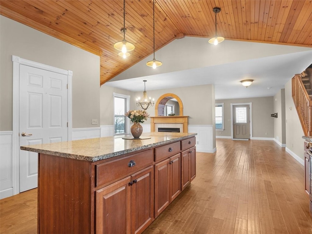 4700 State Rte 21 Canandaigua Town, NY 14424 - Photo 13 of 39