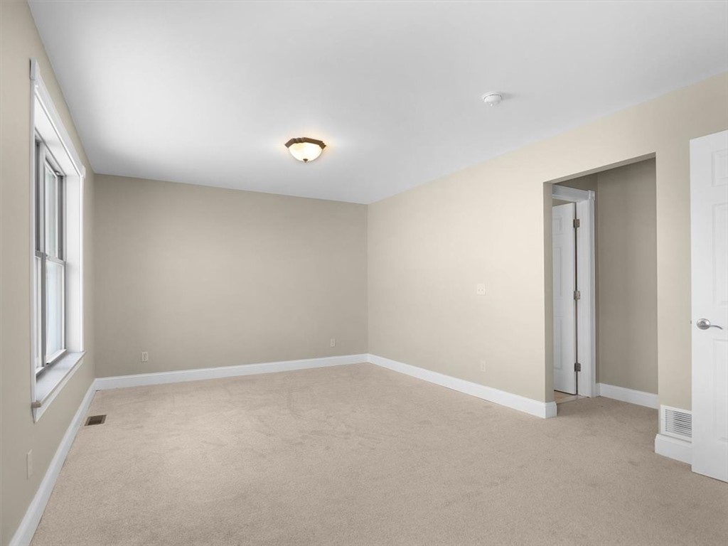 4700 State Rte 21 Canandaigua Town, NY 14424 - Photo 16 of 39