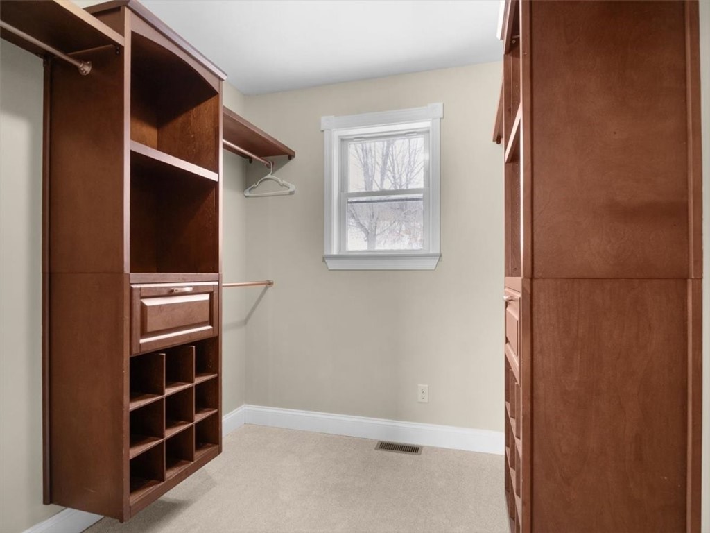 4700 State Rte 21 Canandaigua Town, NY 14424 - Photo 20 of 39 Large walk in Closet