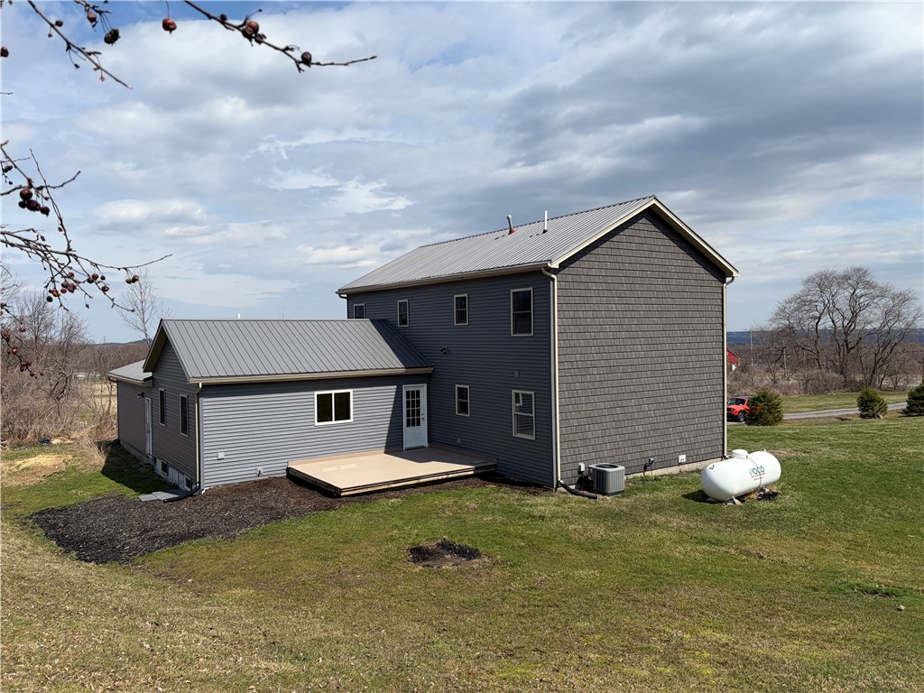 4700 State Rte 21 Canandaigua Town, NY 14424 - Photo 32 of 35