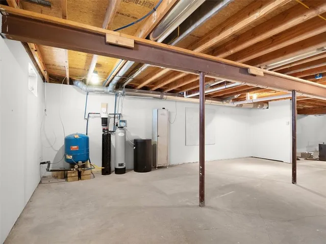 $555,000 | 4700 State Rte 21, Canandaigua Town, NY 14424