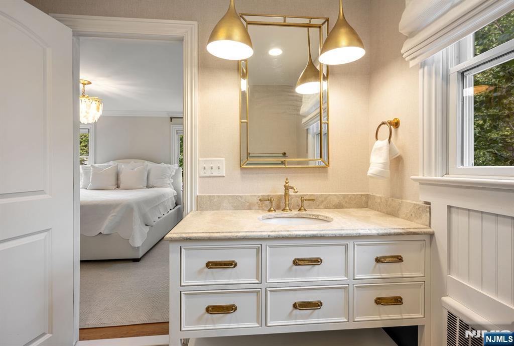 200 Katherine Road Ridgewood, NJ 07450 - Photo 24 of 45 Gallery Image 24