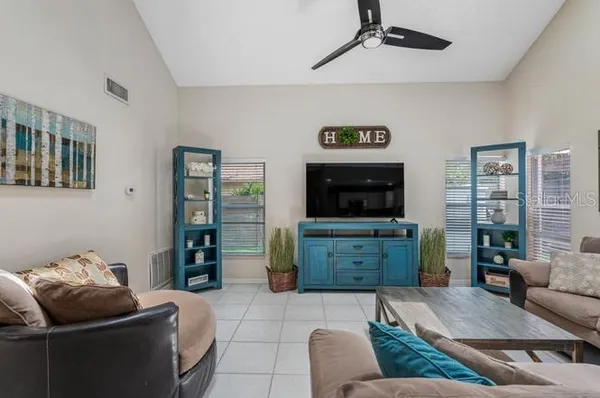 $3,500 | 2301 Millcreek Court, Valrico, FL 33596