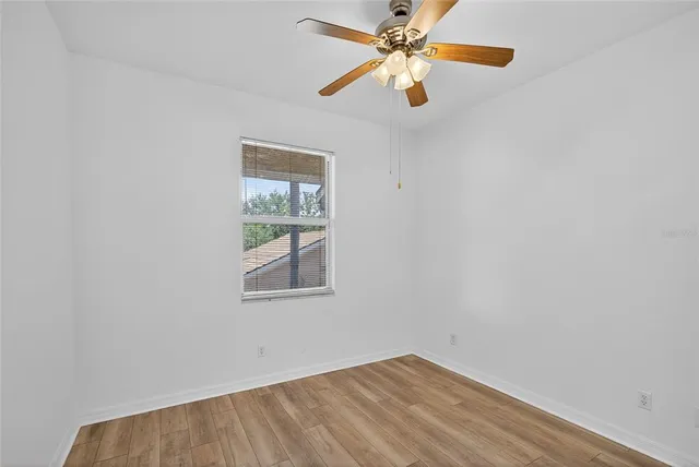 $224,000 | 819 Fairwaycove Lane, Unit 203, Bradenton, FL 34212