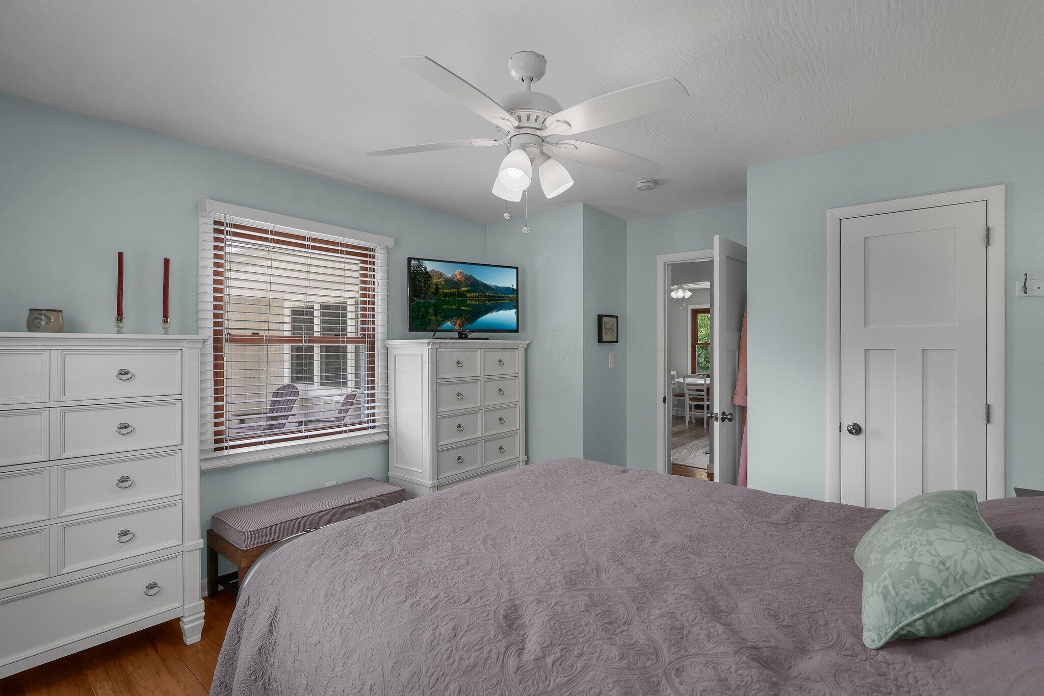 6641 Charles Road Westerville, OH 43082 - Photo 18 of 41 Bedroom 1