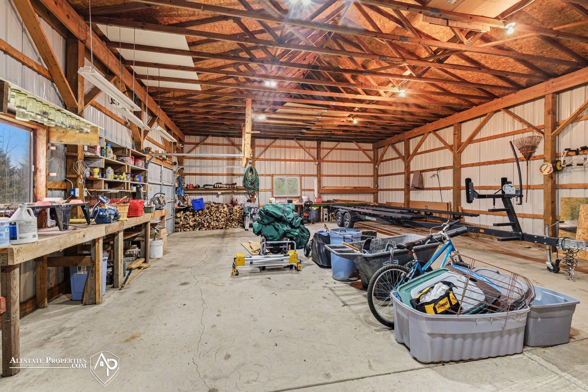 12301 South New Lothrop Road Byron, MI 48418 - Photo 22 of 27