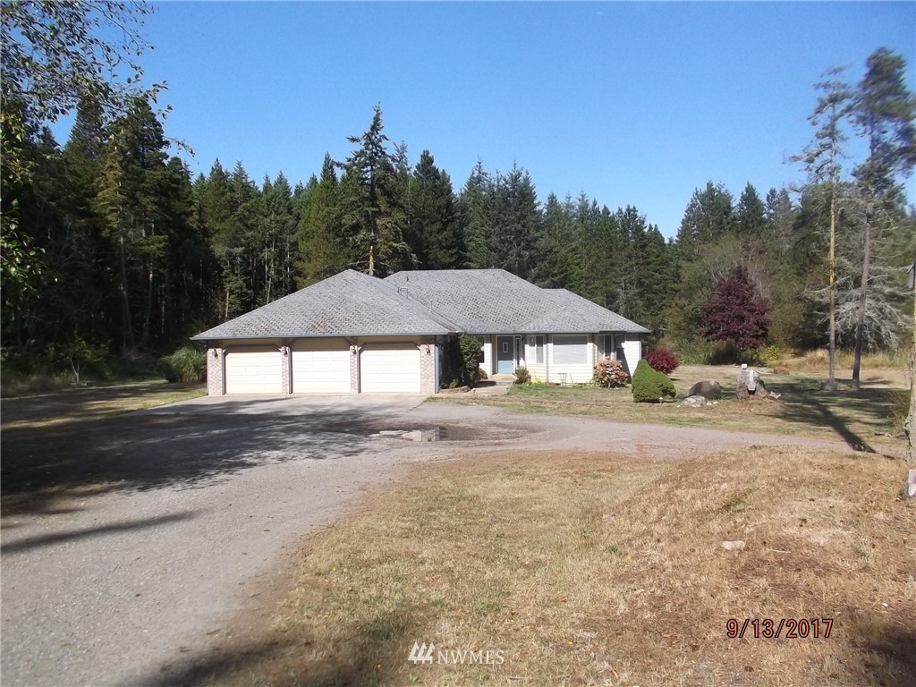 1150 West Waterloo Road Oak Harbor, WA 98277 - Photo 2 of 25 Gallery Image 2