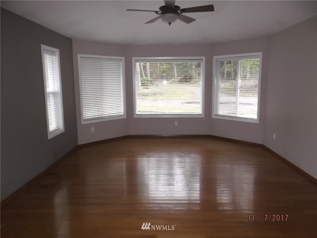 1150 West Waterloo Road Oak Harbor, WA 98277 - Photo 14 of 25 Gallery Image 14