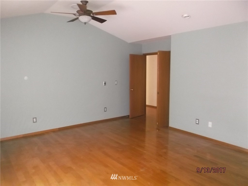 1150 West Waterloo Road Oak Harbor, WA 98277 - Photo 20 of 25 Gallery Image 20