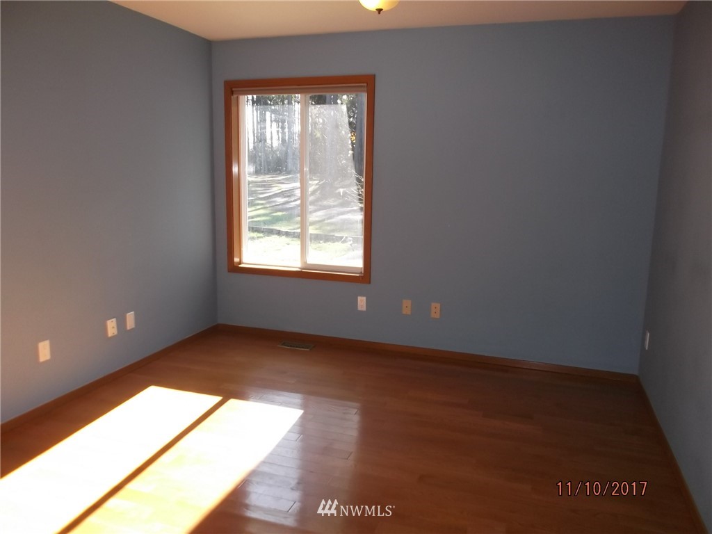 1150 West Waterloo Road Oak Harbor, WA 98277 - Photo 24 of 25 Gallery Image 24