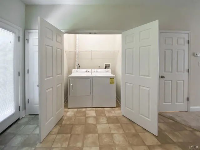 $194,900 | 1600 Wards Ferry Road, Unit 103, Lynchburg, VA 24502