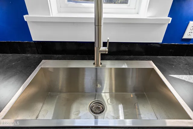 $249,000 | 110 Black Bear Lane, Indian Lake, NY 12842