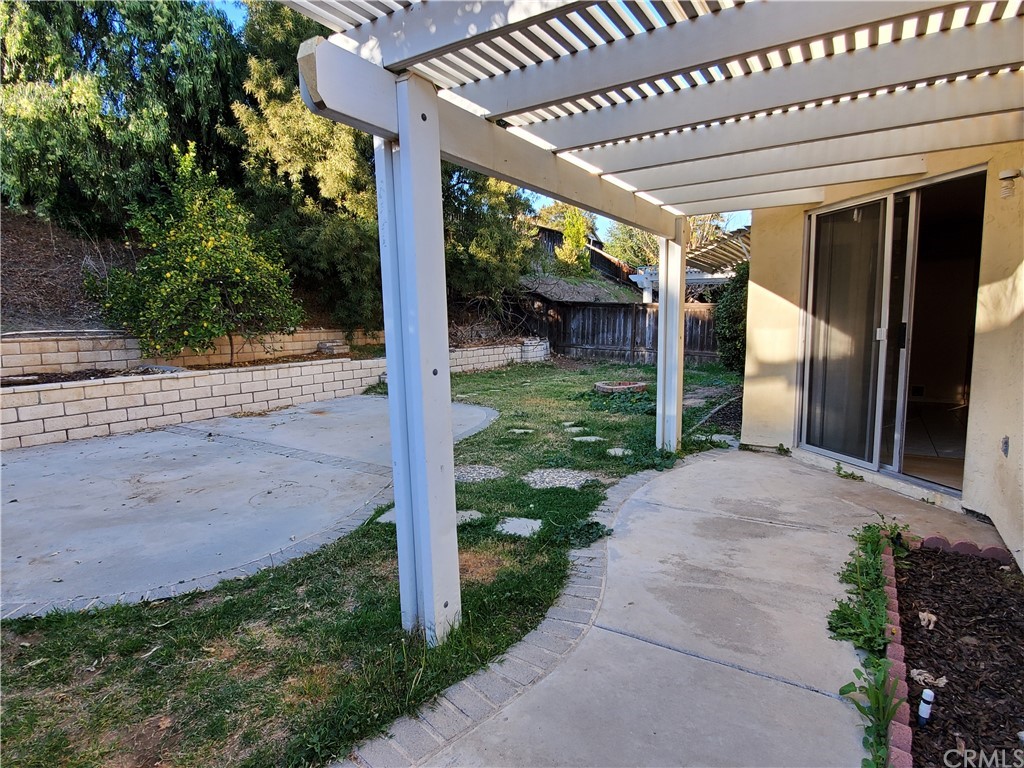 39837 Falcon Way Murrieta, CA 92562 - Photo 12 of 12 a view of a porch
