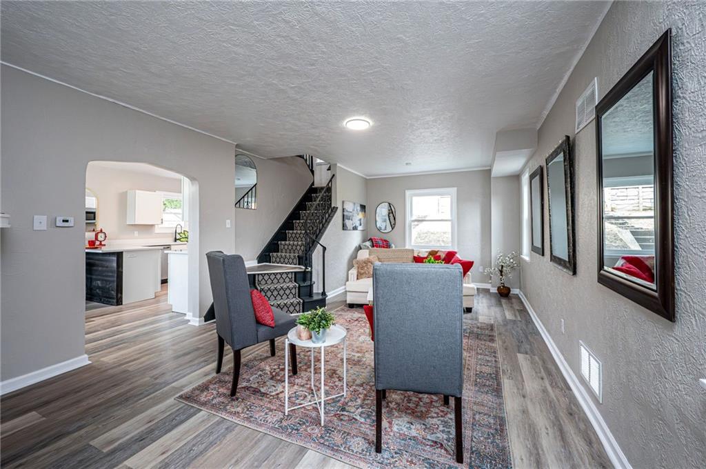 5413 Mifflin Road Pittsburgh, PA 15207 - Photo 4 of 37 Gallery Image 4