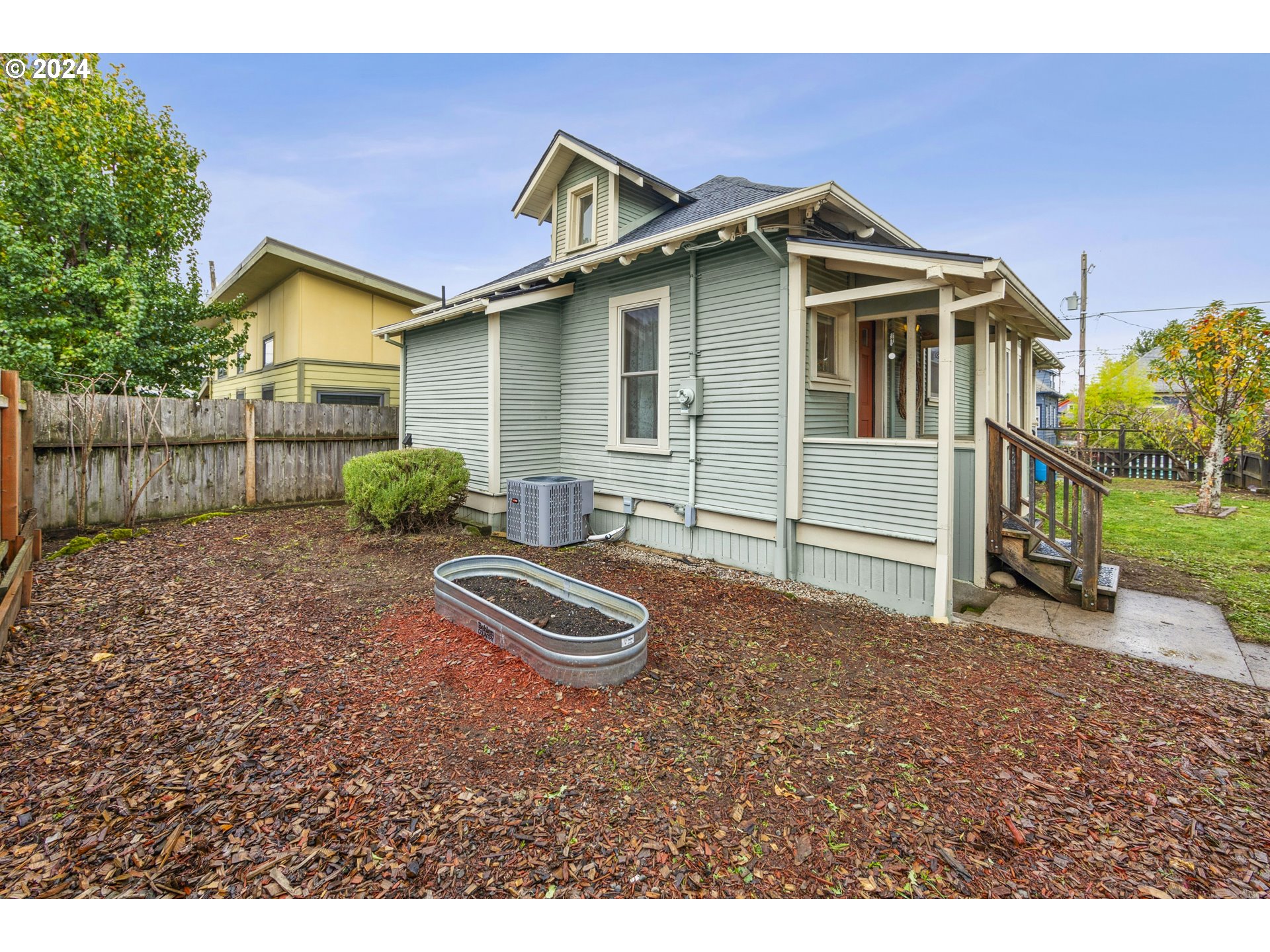 610 Northeast Webster Street Portland, OR 97211 - Photo 30 of 31