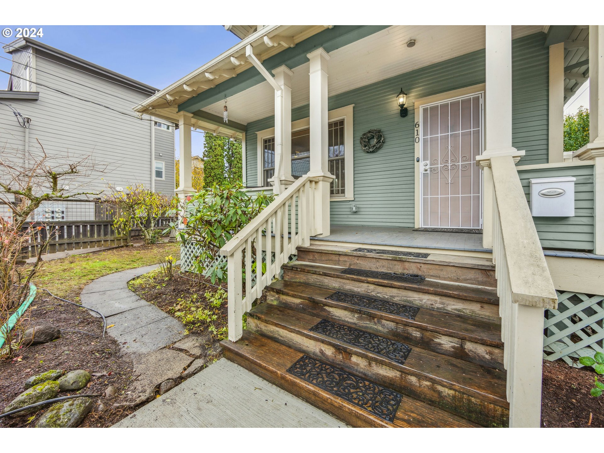 610 Northeast Webster Street Portland, OR 97211 - Photo 3 of 31