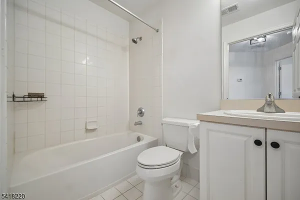 $5,200 | 621 Binghampton Lane, Livingston, NJ 07039