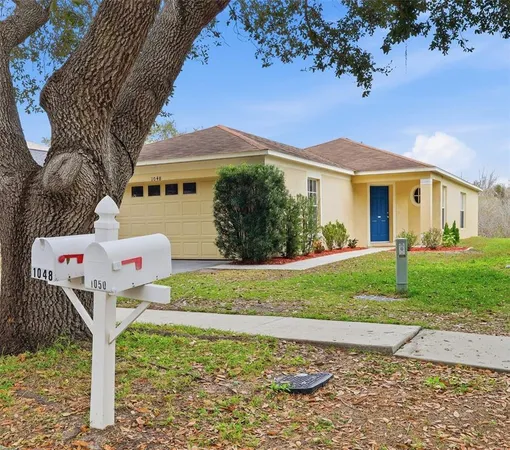 $300,000 | 1048 Lake Shore Ranch Drive, Seffner, FL 33584