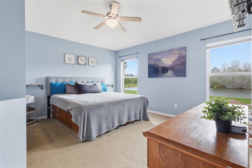 1048 Lake Shore Ranch Drive Seffner, FL 33584 - Photo 12 of 18