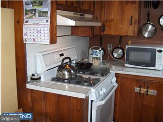 2809 Quakerbridge Road Mercerville, NJ 08619 - Photo 5 of 7