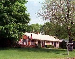 2482 Eaton Gate Road Lake Orion, MI 48360 - Photo 1 of 1 Listing Image