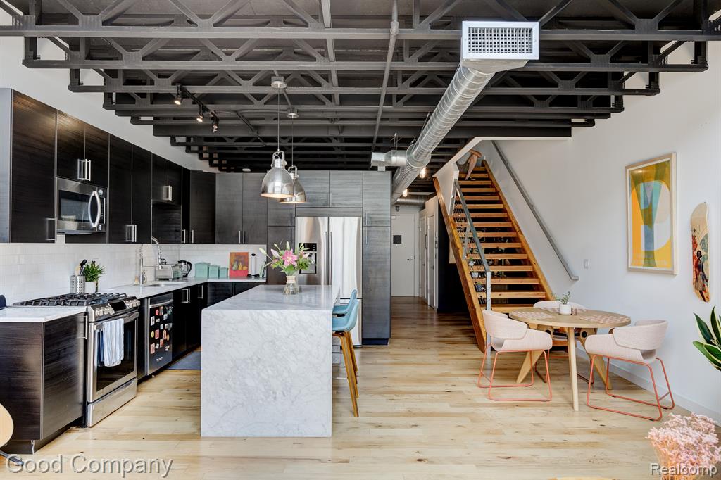 211 East 9 Mile Road, Unit 306 Ferndale, MI 48220 - Photo 14 of 53 Gallery Image 14