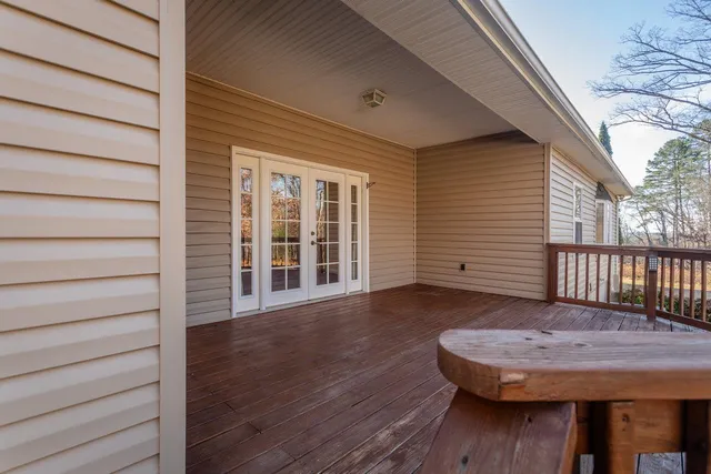 $599,900 | 987 Riverside Drive, Luray, VA 22835