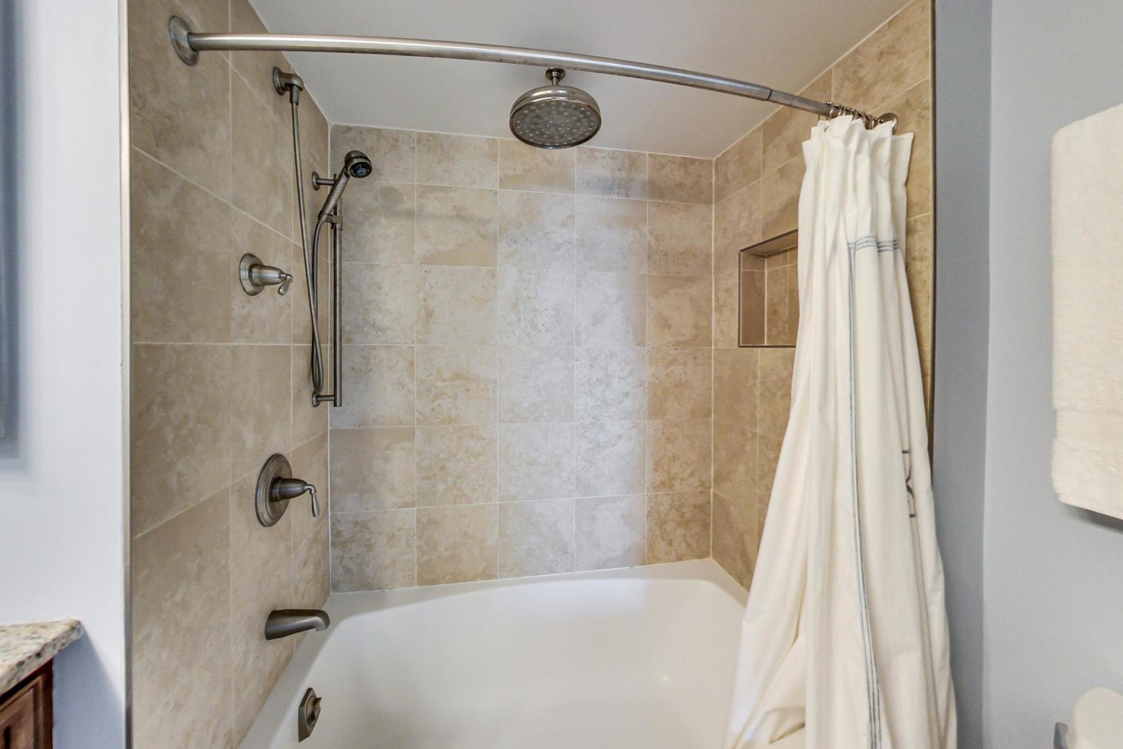 1640 Maple Avenue, Unit 1101 Evanston, IL 60201 - Photo 27 of 43