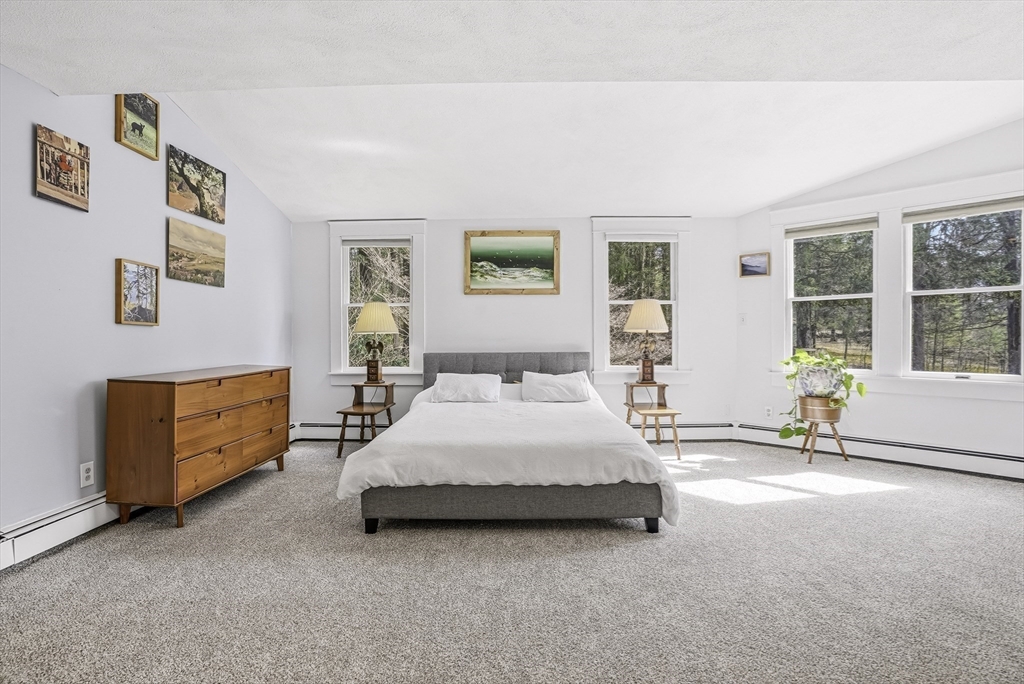 404 Wattaquadock Hill Road Bolton, MA 01740 - Photo 13 of 35