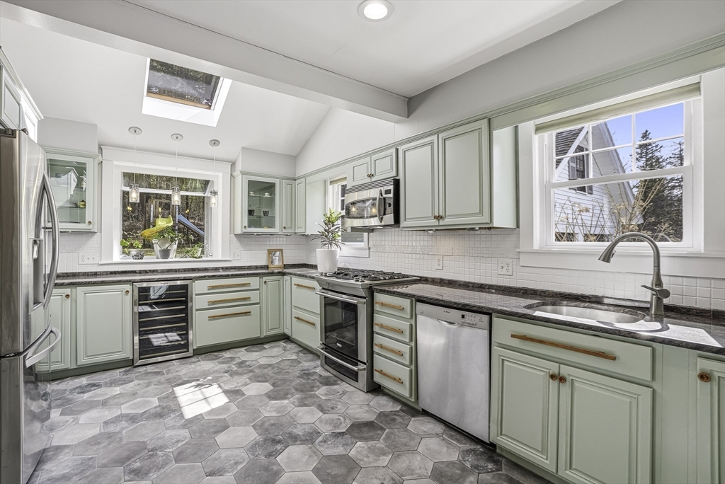 404 Wattaquadock Hill Road Bolton, MA 01740 - Photo 2 of 35