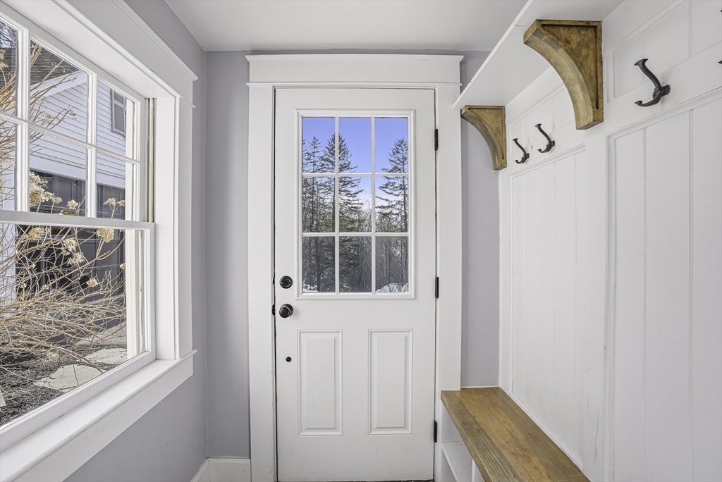 404 Wattaquadock Hill Road Bolton, MA 01740 - Photo 28 of 35