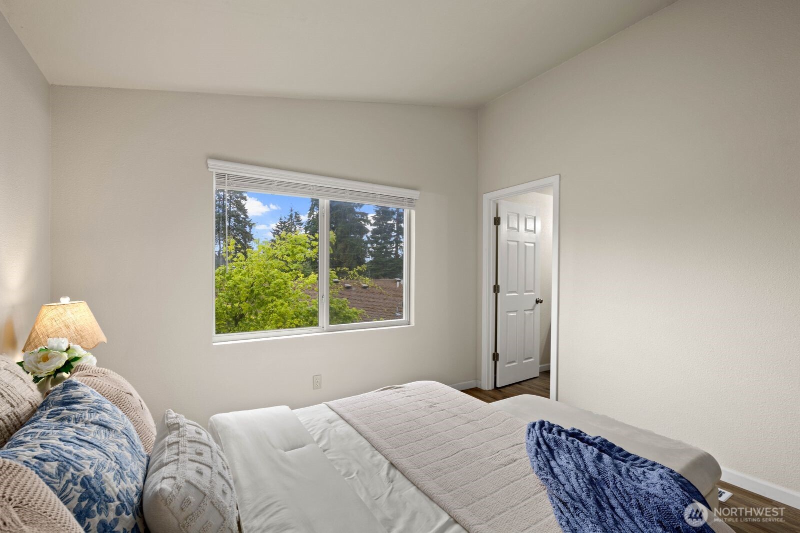 16049 Southeast 131st Street Renton, WA 98059 - Photo 15 of 29