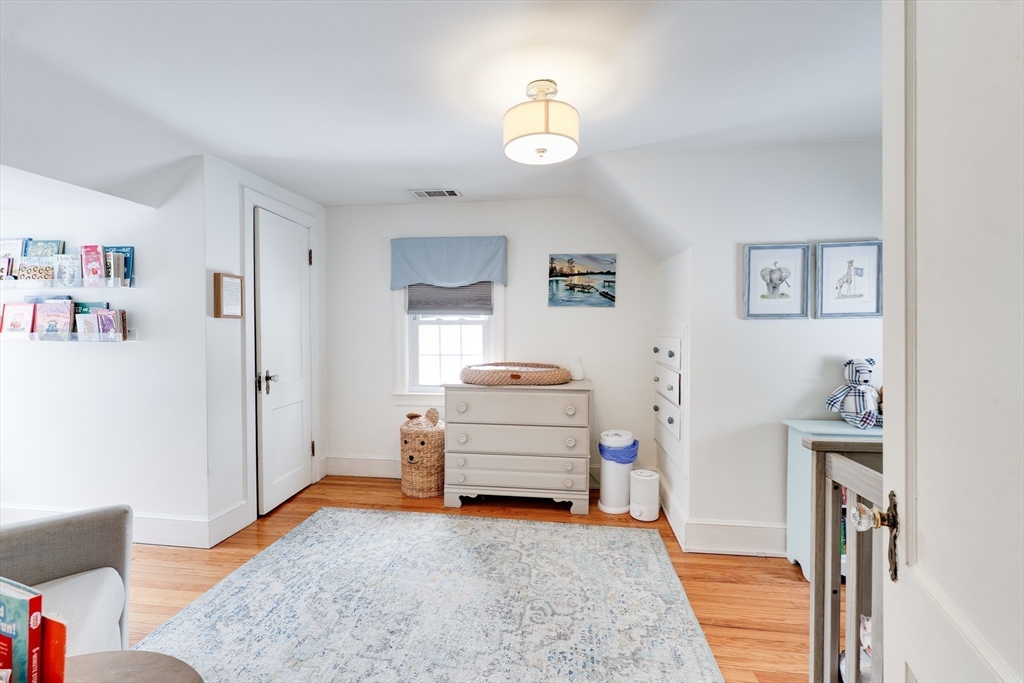 115 Grove Street West Springfield, MA 01089 - Photo 14 of 34