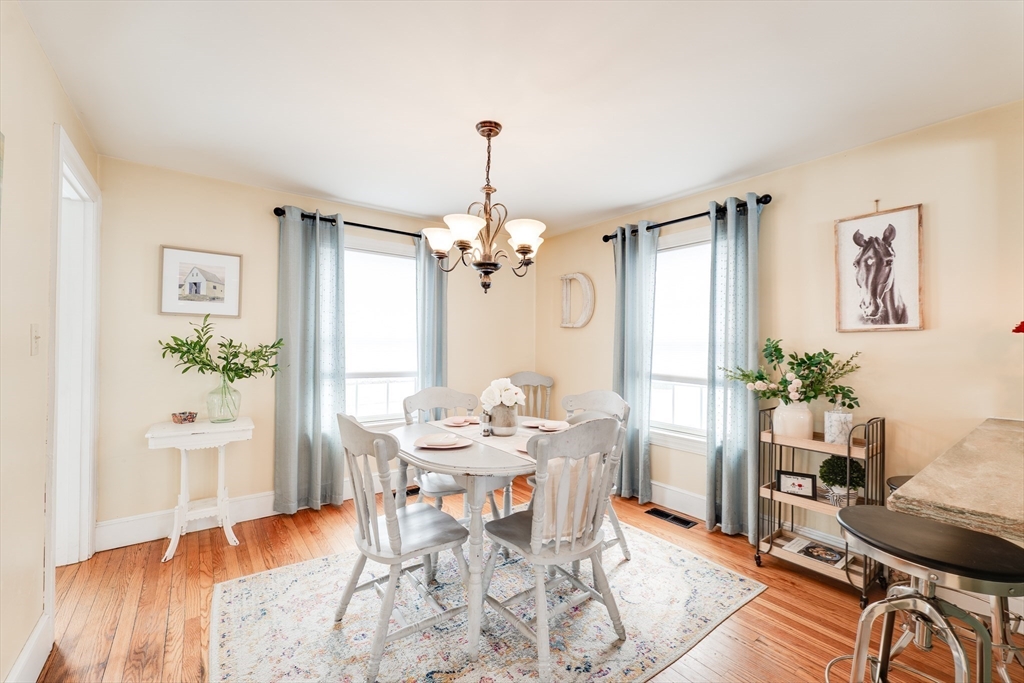 115 Grove Street West Springfield, MA 01089 - Photo 18 of 34