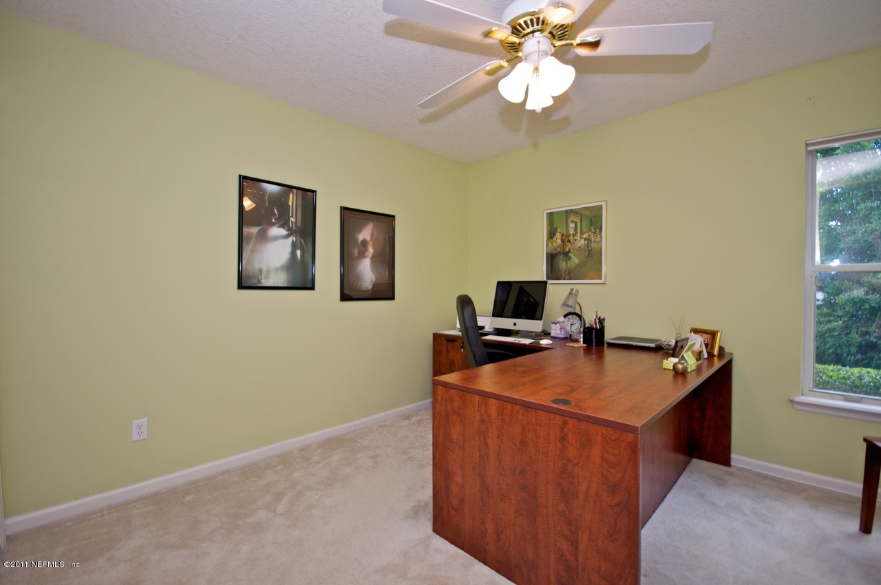 9132 Timberlin Lake Road Jacksonville, FL 32256 - Photo 42 of 49 Bedroom #3 Office