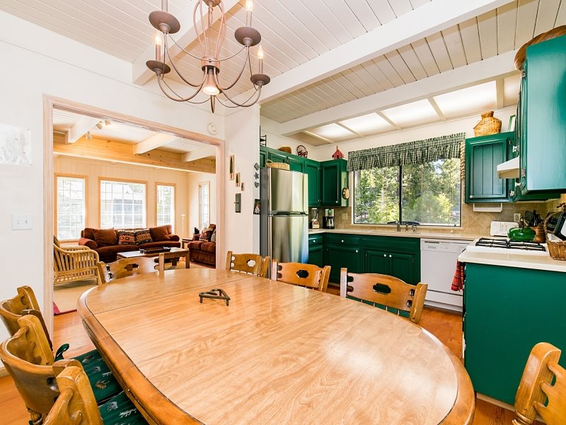 604 Sunset Road Carnelian Bay, CA 96140 - Photo 7 of 14 Gallery Image 7