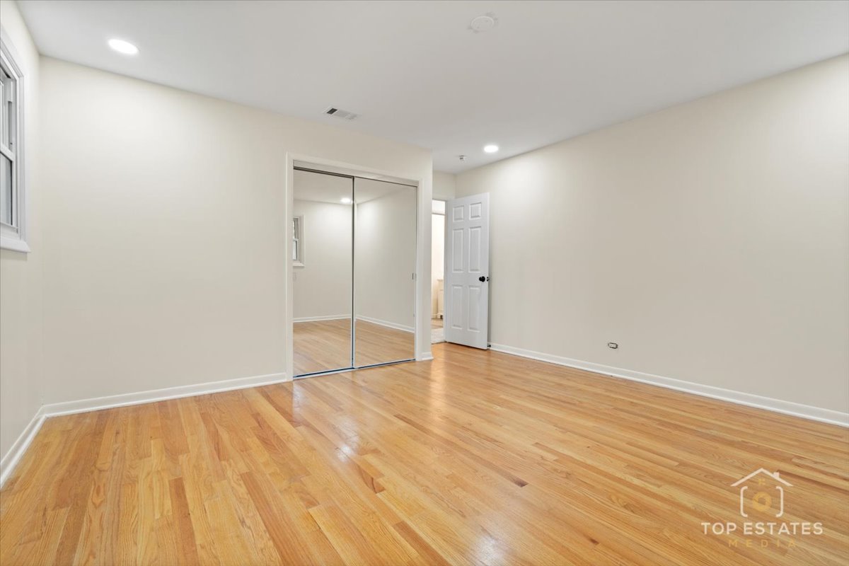 1408 Swallow Street Naperville, IL 60565 - Photo 29 of 54 a view of an empty room