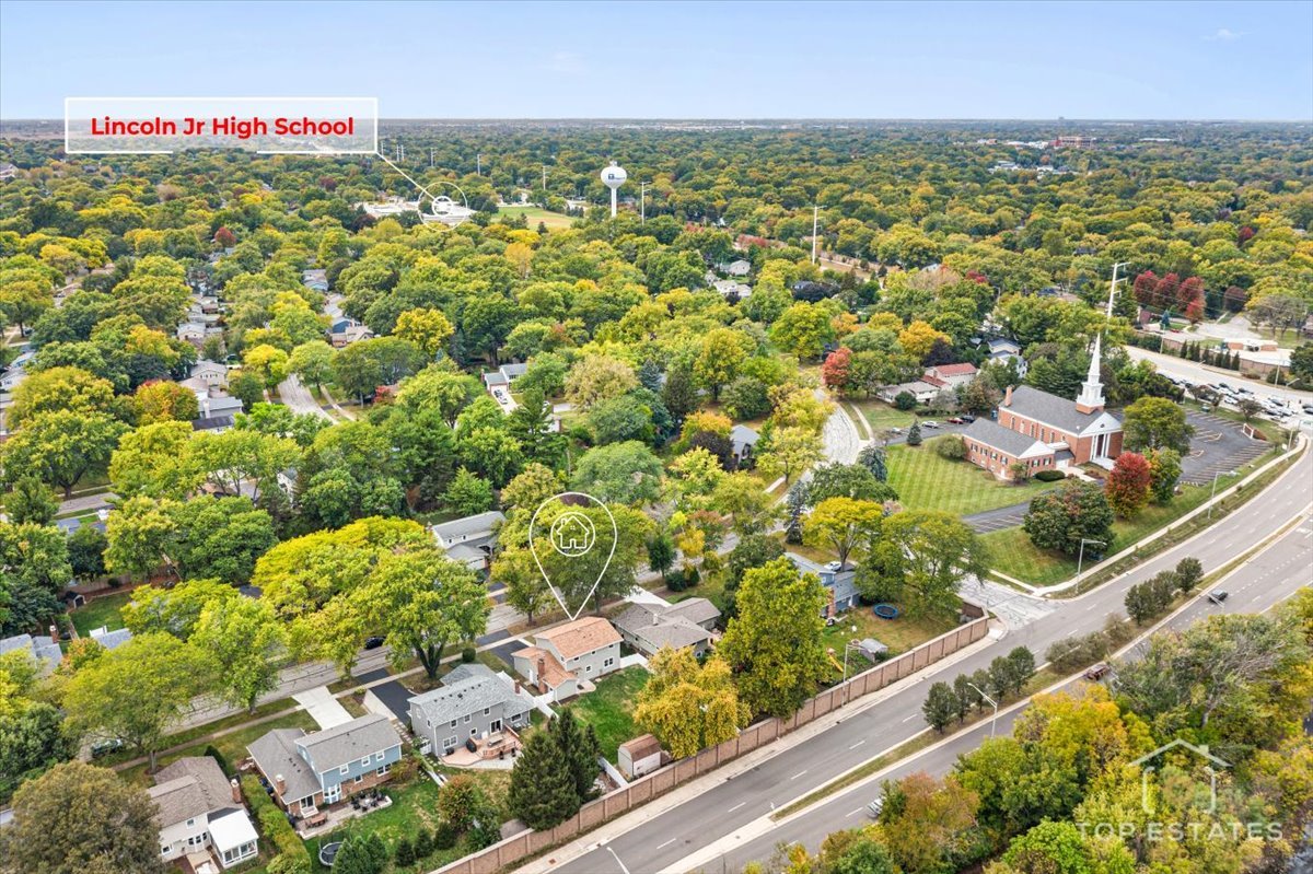 1408 Swallow Street Naperville, IL 60565 - Photo 43 of 54 view of city from balcony