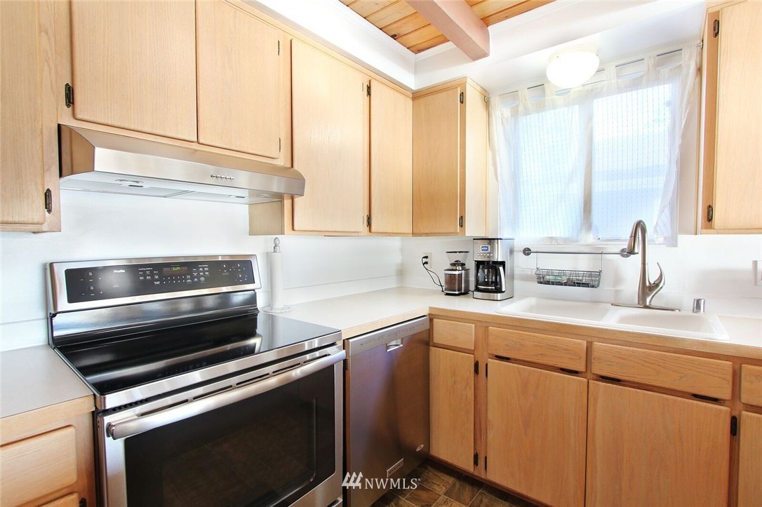 2659 MacKenzie Road Bellingham, WA 98226 - Photo 6 of 24 Gallery Image 6