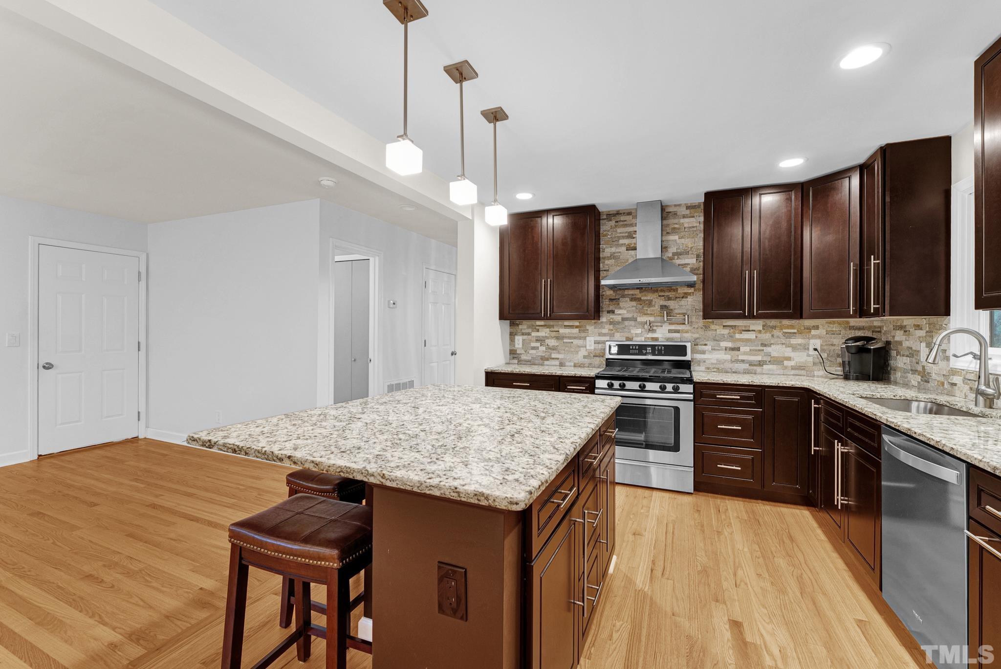 8409 Summersprings Lane Raleigh, NC 27615 - Photo 12 of 29 Gallery Image 12