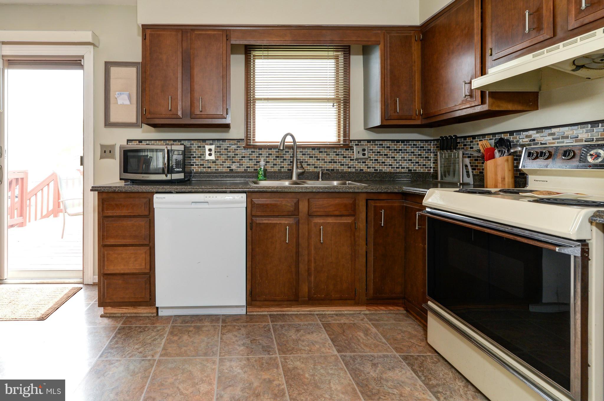 1138 Leeds Road Elkton, MD 21921 - Photo 11 of 25 Kitchen