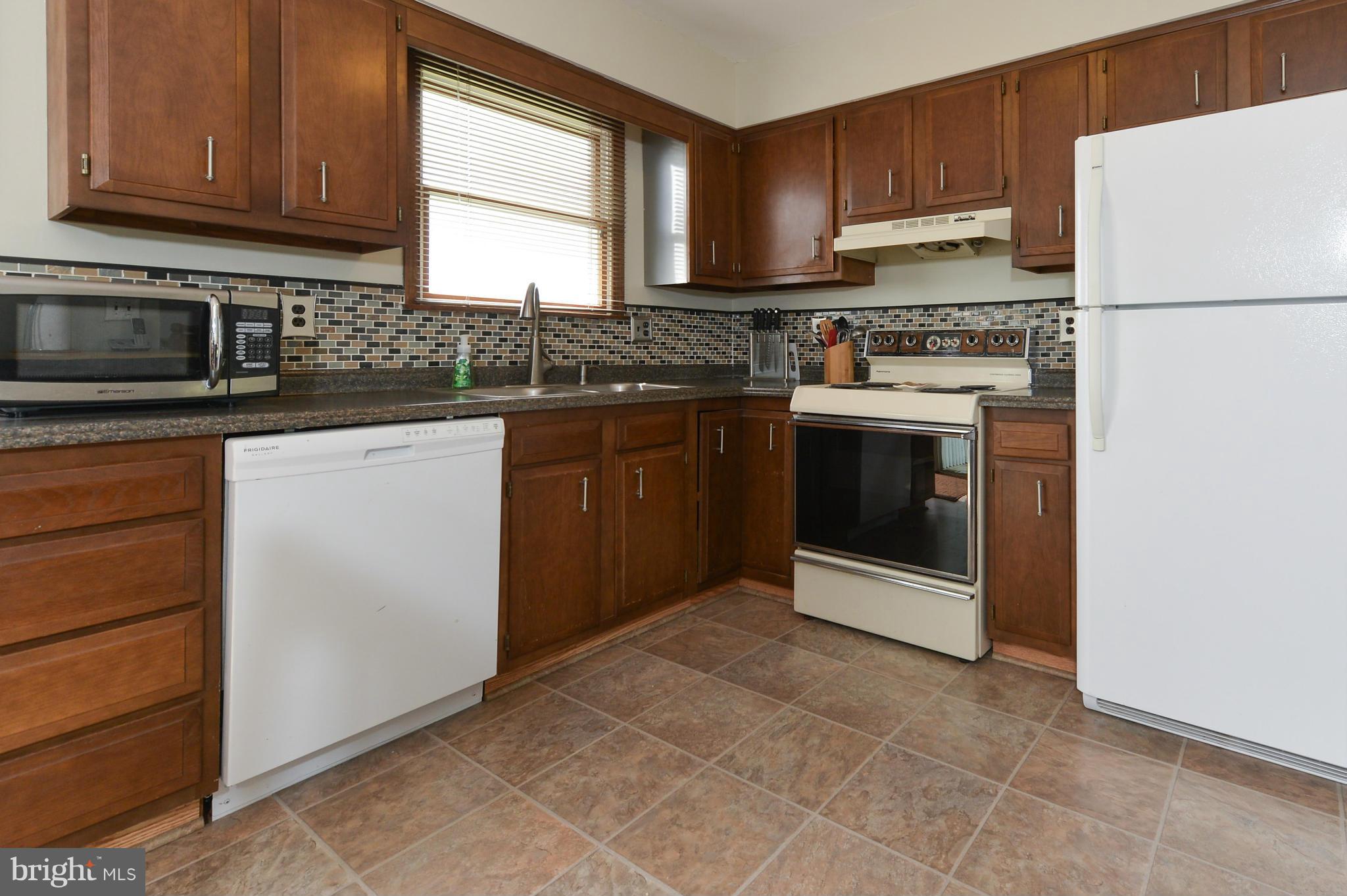 1138 Leeds Road Elkton, MD 21921 - Photo 12 of 25 Kitchen