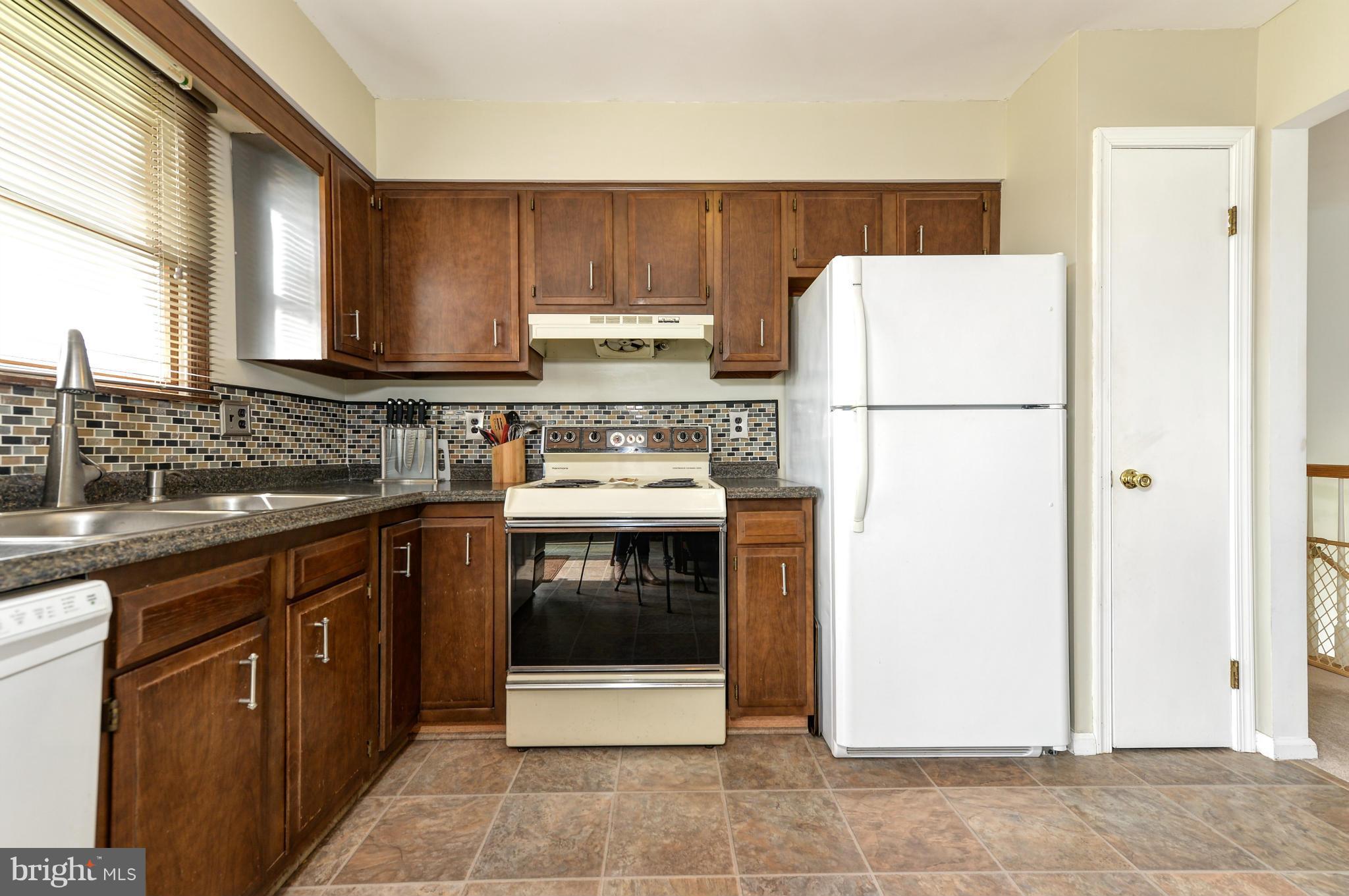 1138 Leeds Road Elkton, MD 21921 - Photo 10 of 25 Kitchen