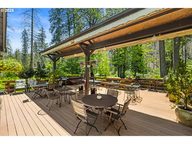 $2,250,000 | 49198 McKenzie Highway, Vida, OR 97488