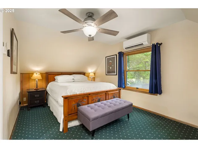 $2,250,000 | 49198 McKenzie Highway, Vida, OR 97488