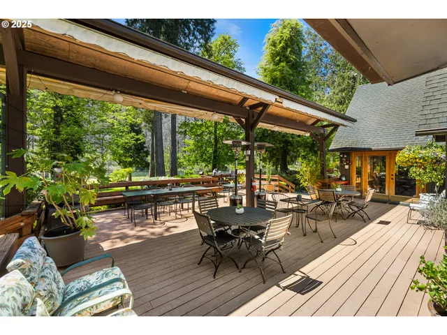 $2,250,000 | 49198 McKenzie Highway, Vida, OR 97488