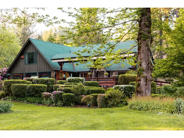 $2,250,000 | 49198 McKenzie Highway, Vida, OR 97488